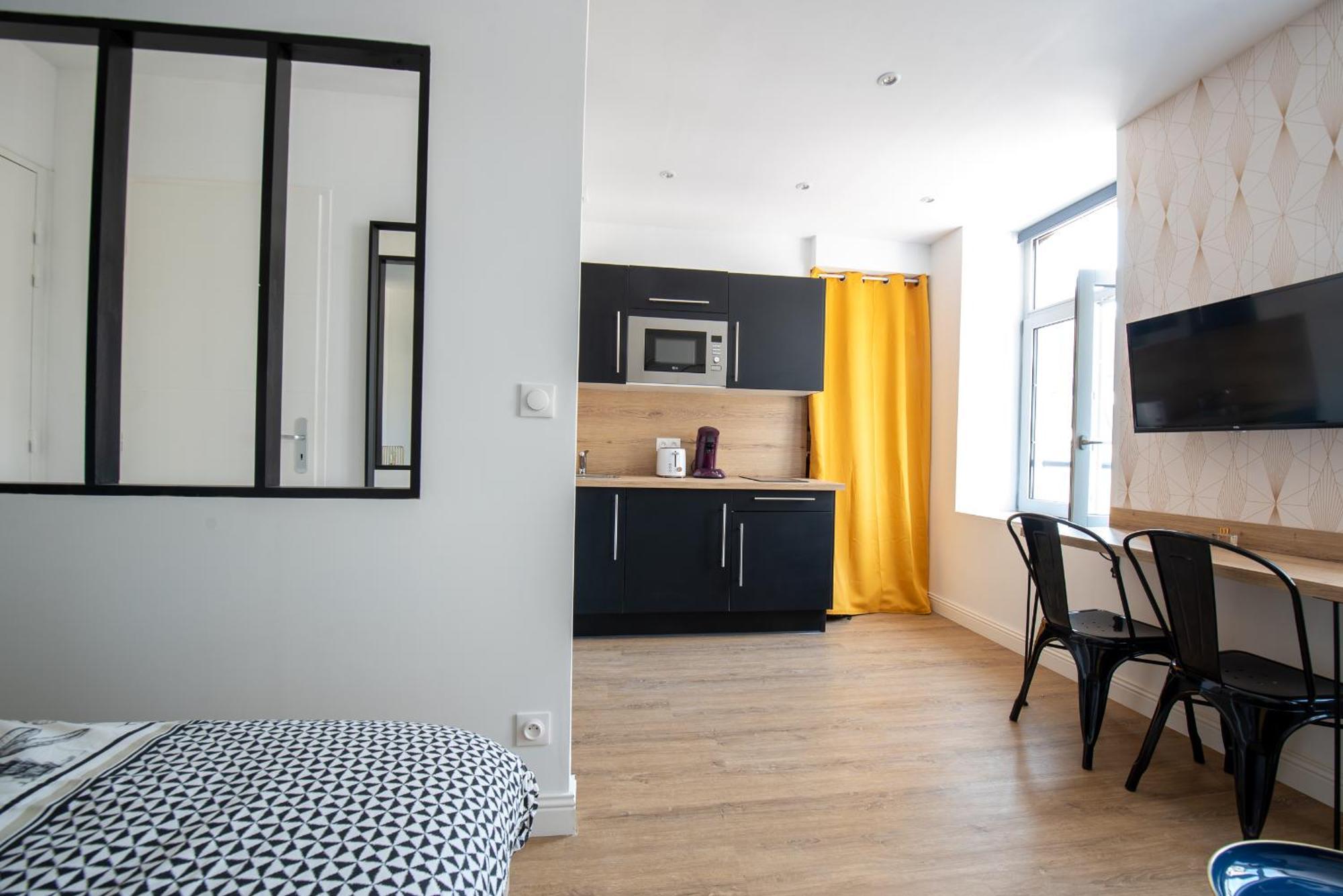 Au Nouveau Boulonnais - 4 Appartements Charmants Pour Couples, Familles Et Groupe D'Amis, Vieille Ville Et Centre Ville De Boulogne Sur Mer Εξωτερικό φωτογραφία