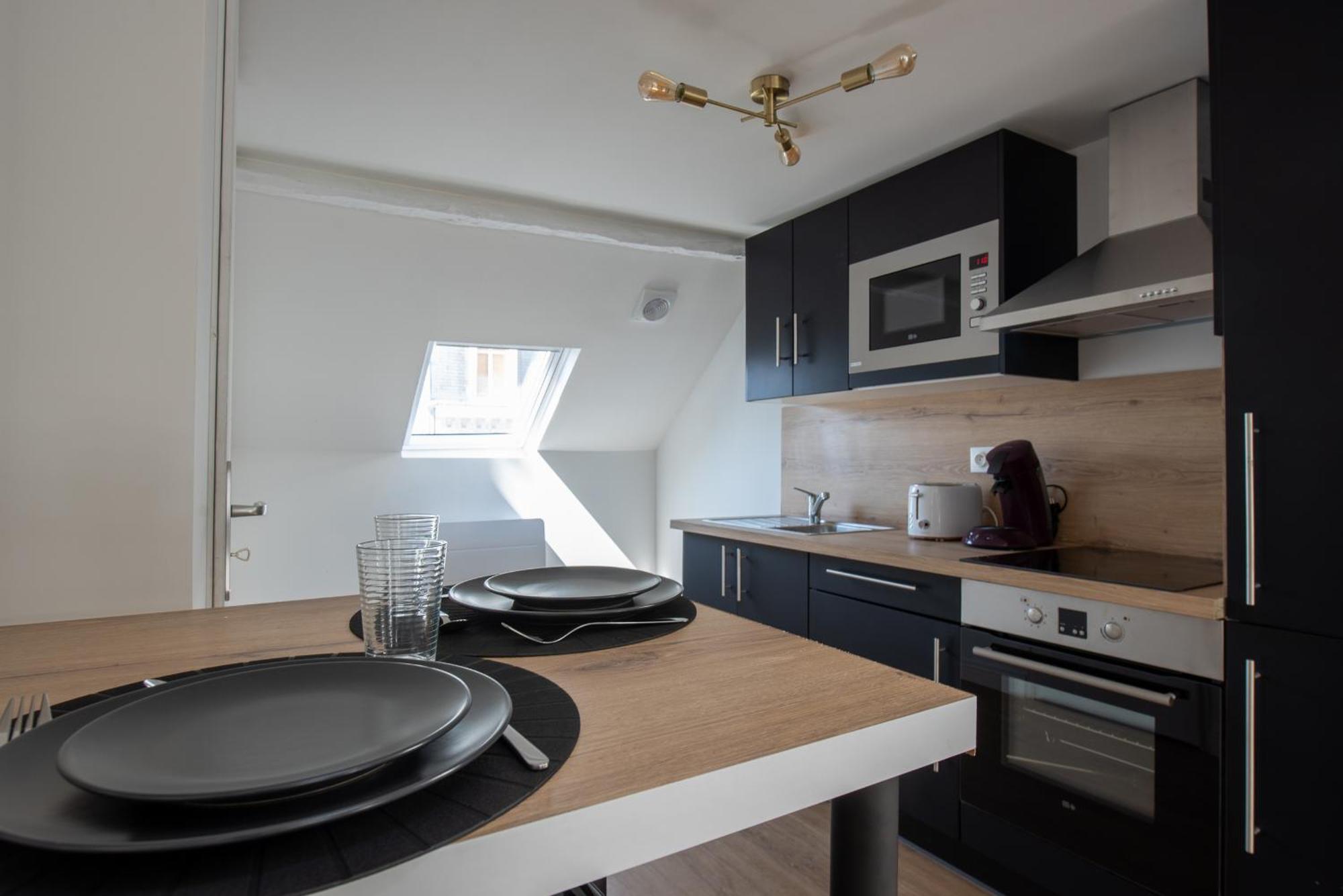 Au Nouveau Boulonnais - 4 Appartements Charmants Pour Couples, Familles Et Groupe D'Amis, Vieille Ville Et Centre Ville De Boulogne Sur Mer Εξωτερικό φωτογραφία