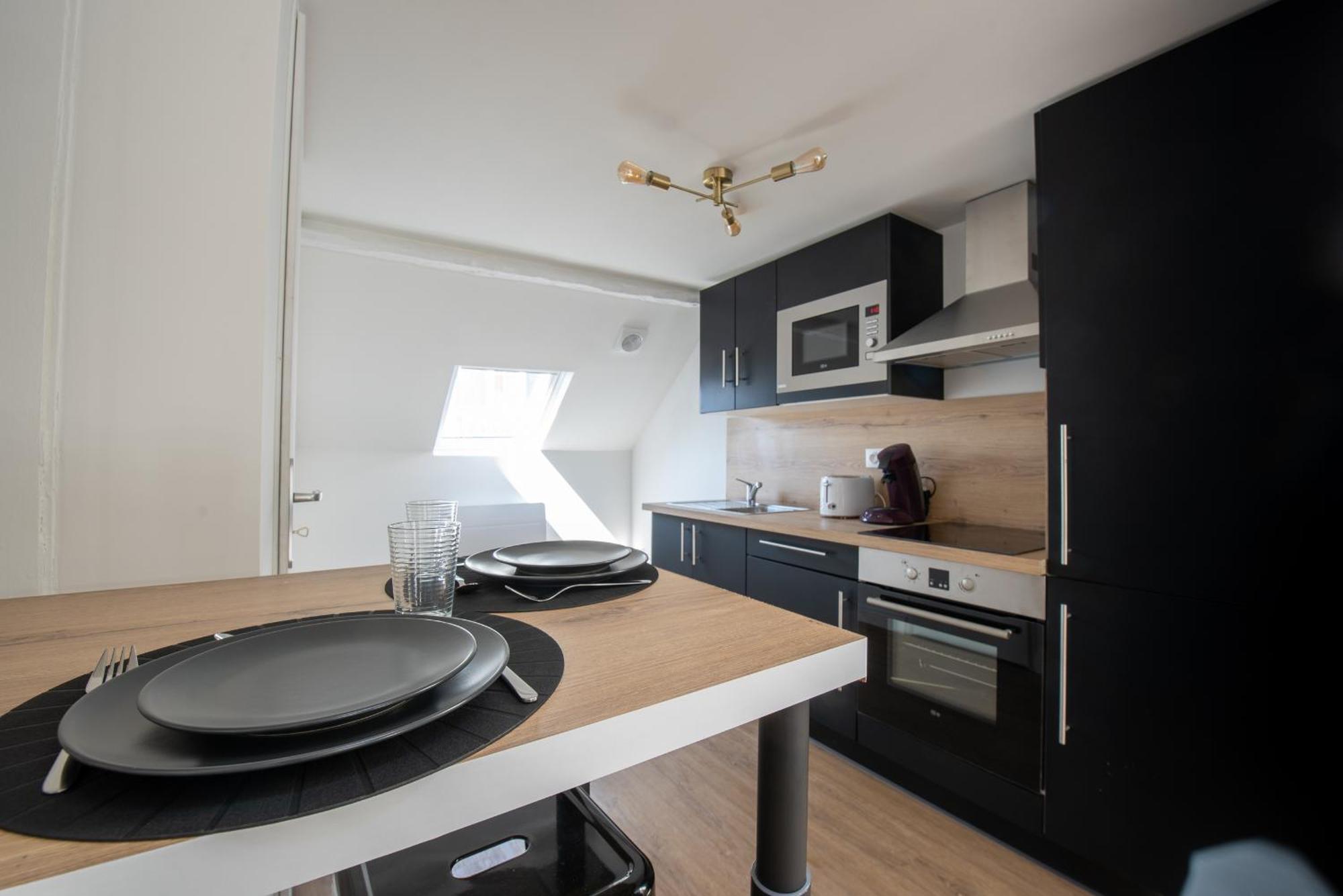 Au Nouveau Boulonnais - 4 Appartements Charmants Pour Couples, Familles Et Groupe D'Amis, Vieille Ville Et Centre Ville De Boulogne Sur Mer Εξωτερικό φωτογραφία