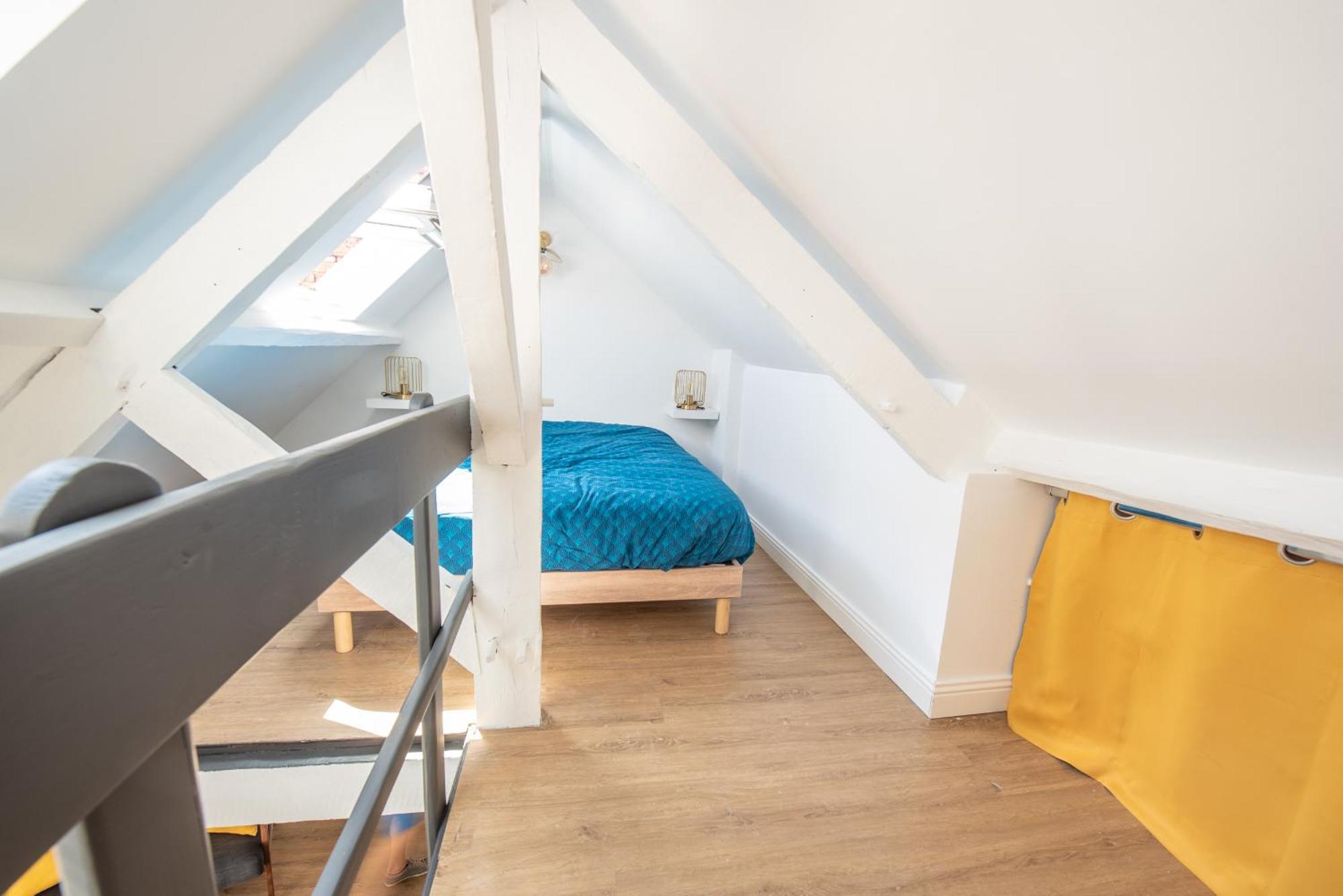 Au Nouveau Boulonnais - 4 Appartements Charmants Pour Couples, Familles Et Groupe D'Amis, Vieille Ville Et Centre Ville De Boulogne Sur Mer Εξωτερικό φωτογραφία